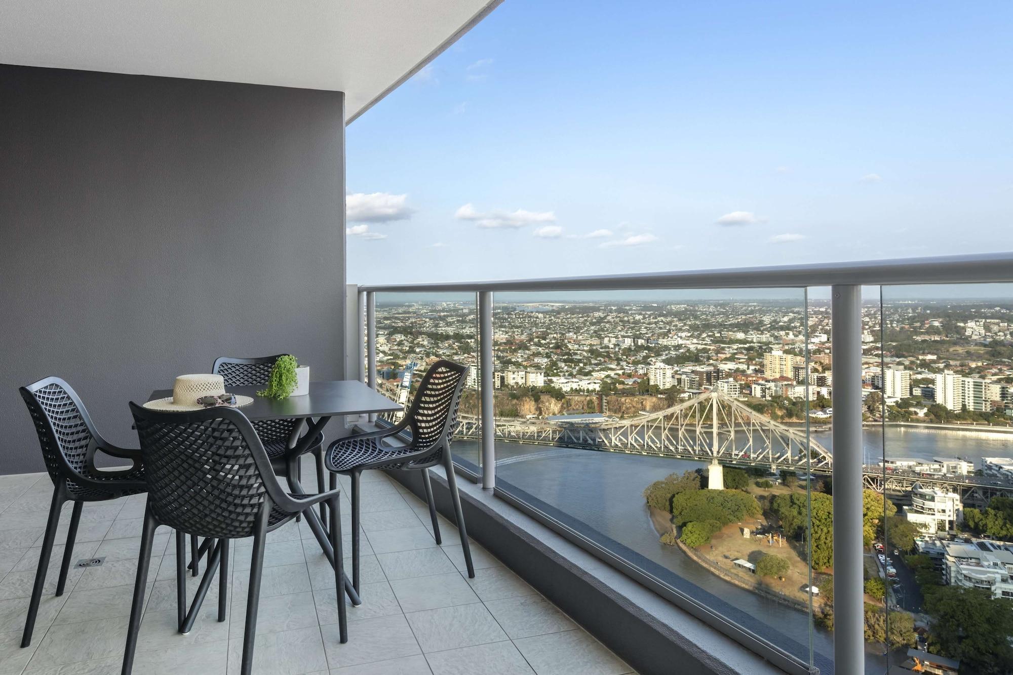 Oaks Brisbane Aurora Suites 외부 사진