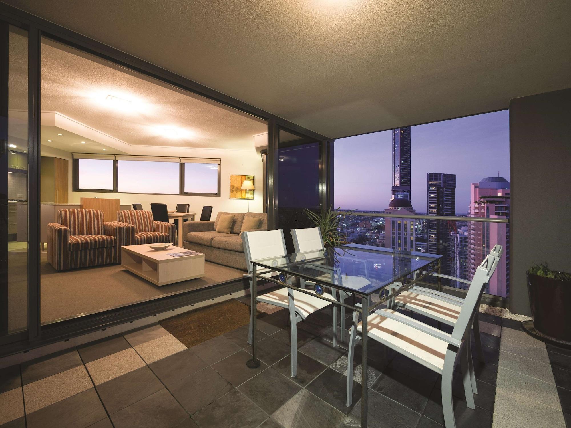 Oaks Brisbane Aurora Suites 외부 사진