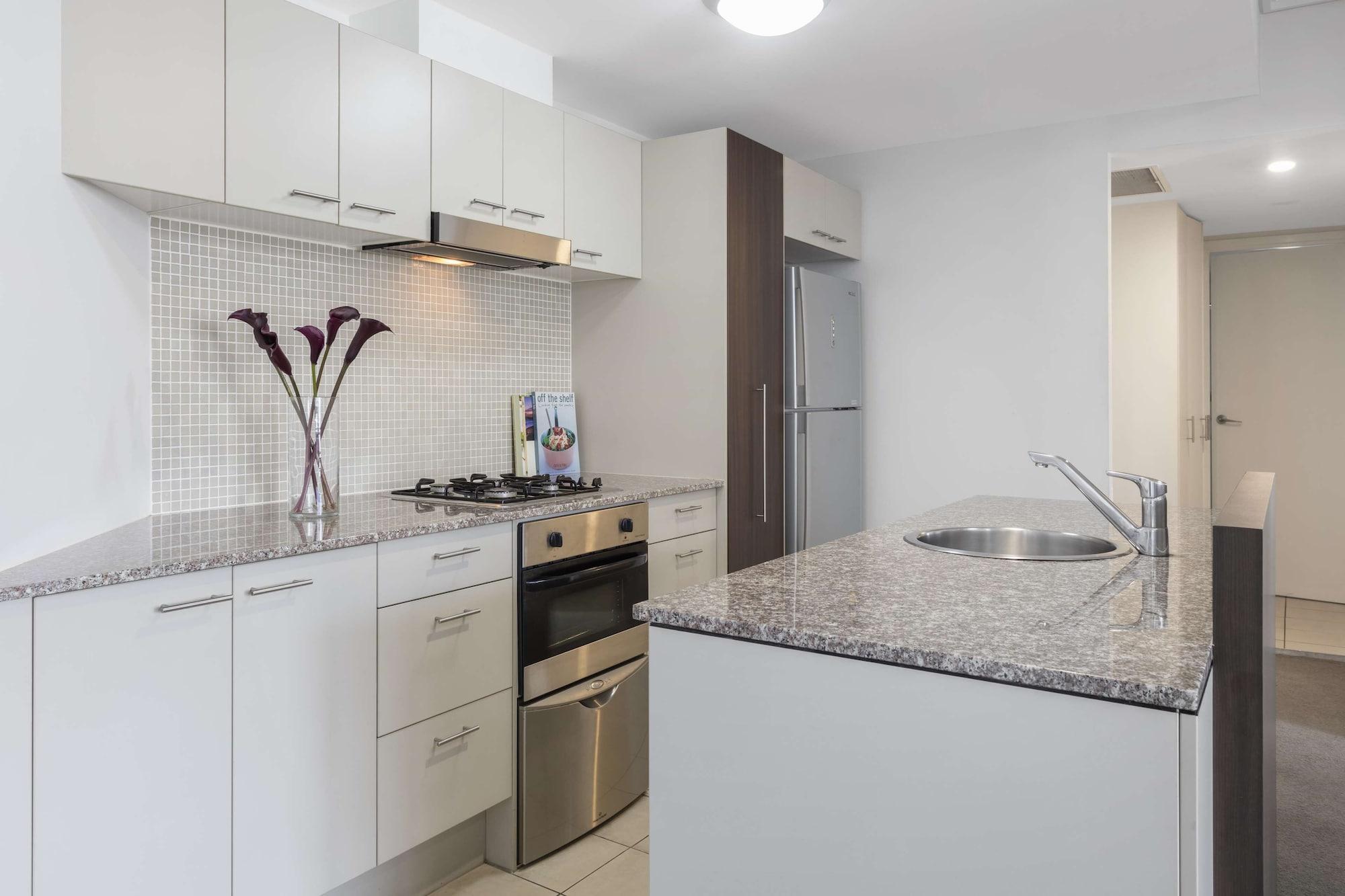 Oaks Brisbane Aurora Suites 외부 사진