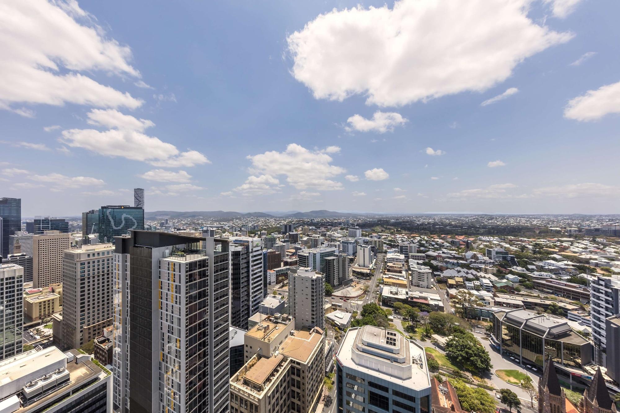 Oaks Brisbane Aurora Suites 외부 사진