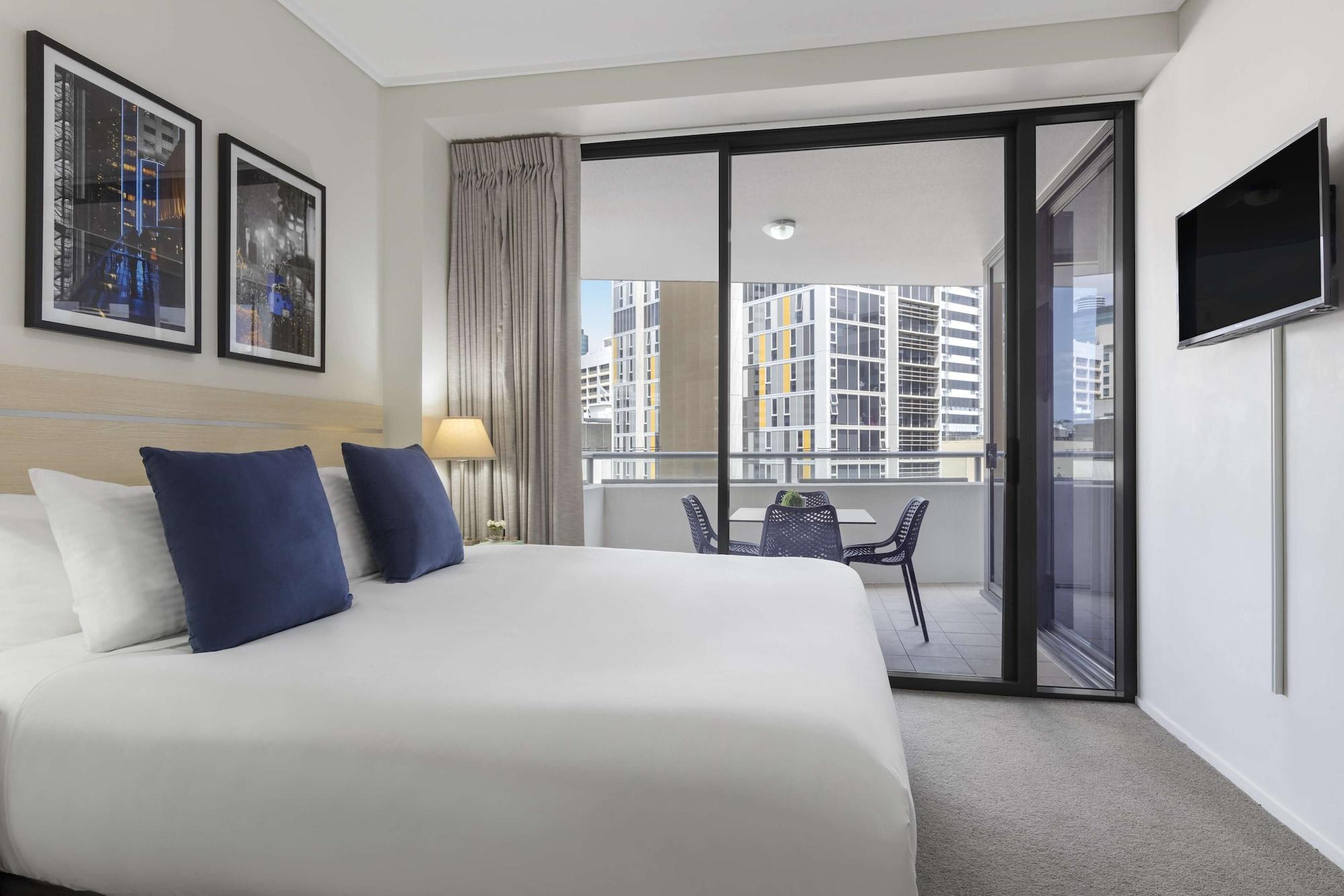 Oaks Brisbane Aurora Suites 외부 사진