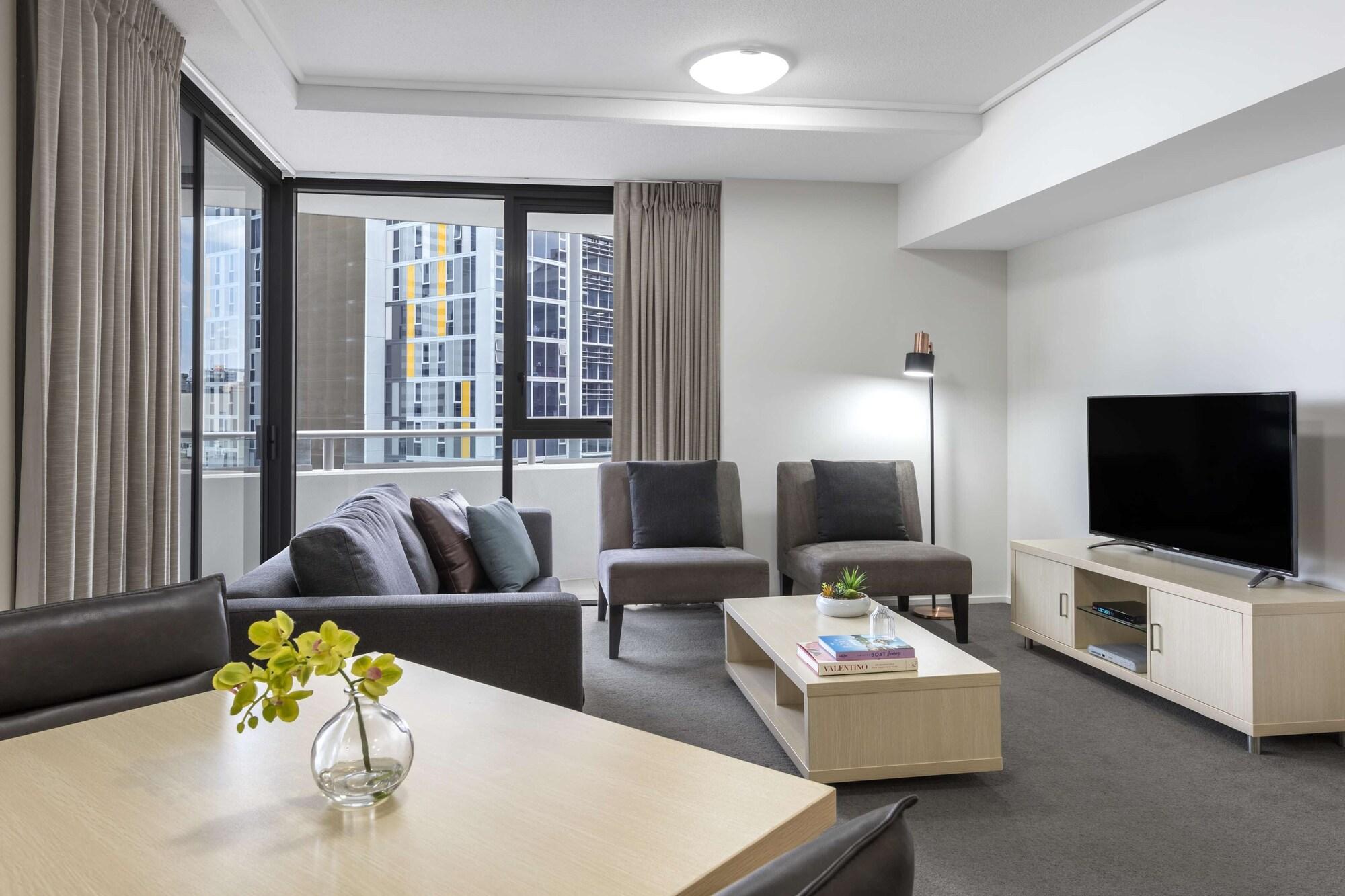 Oaks Brisbane Aurora Suites 외부 사진