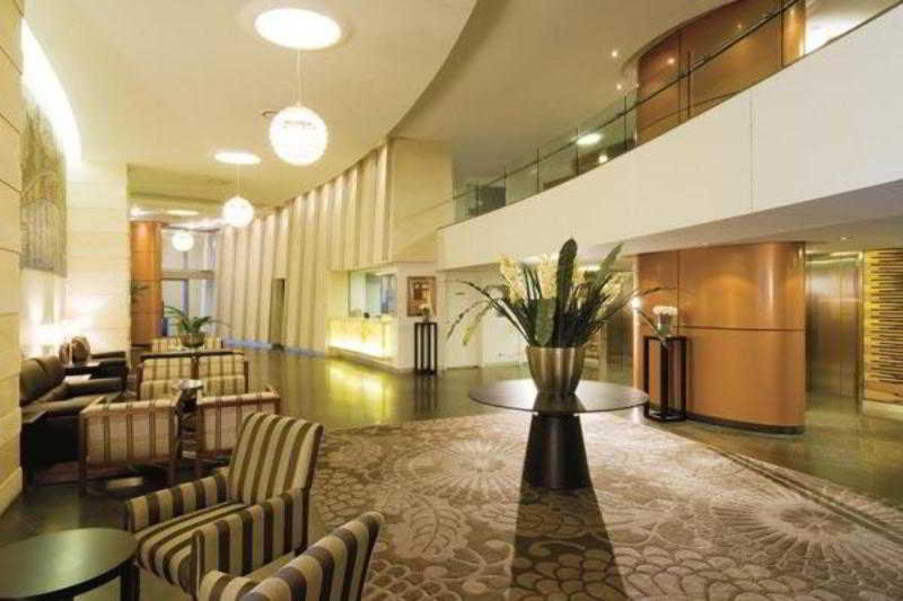 Oaks Brisbane Aurora Suites 외부 사진