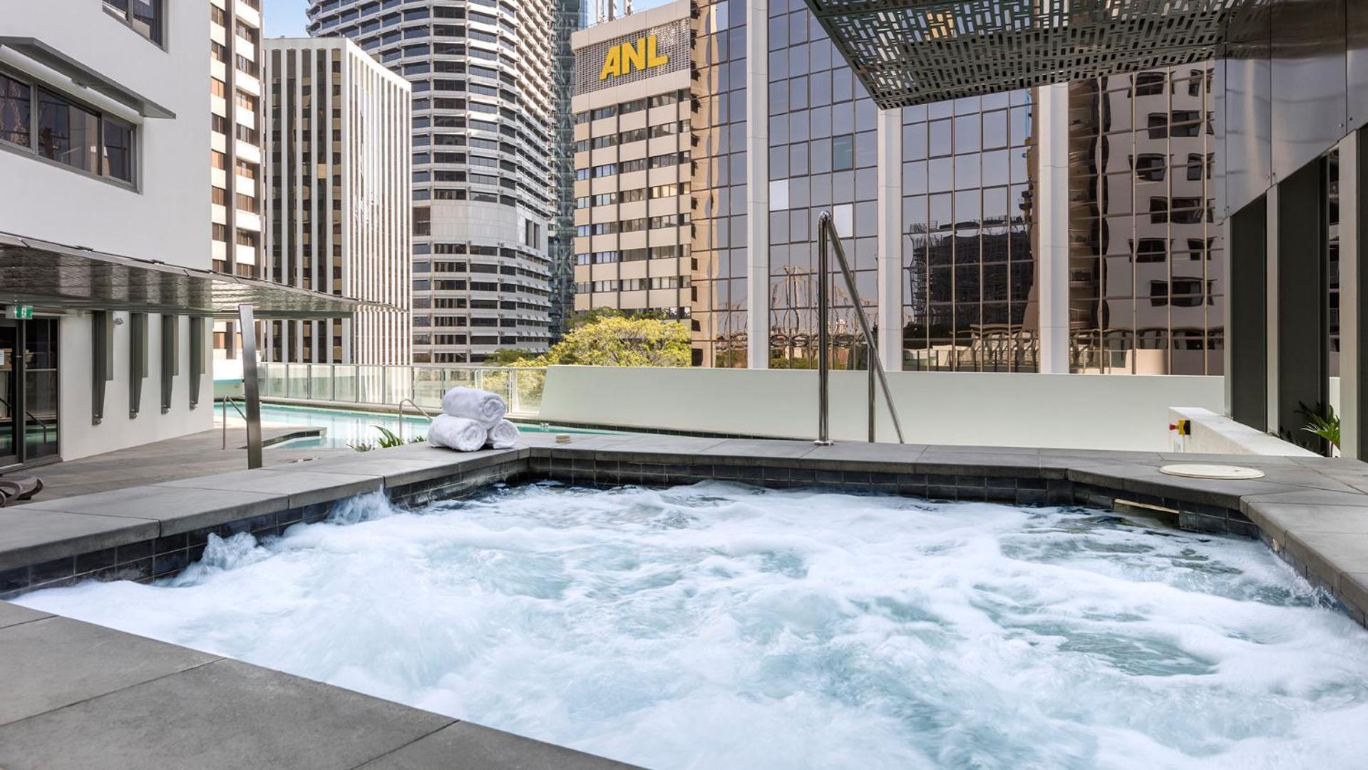 Oaks Brisbane Aurora Suites 외부 사진