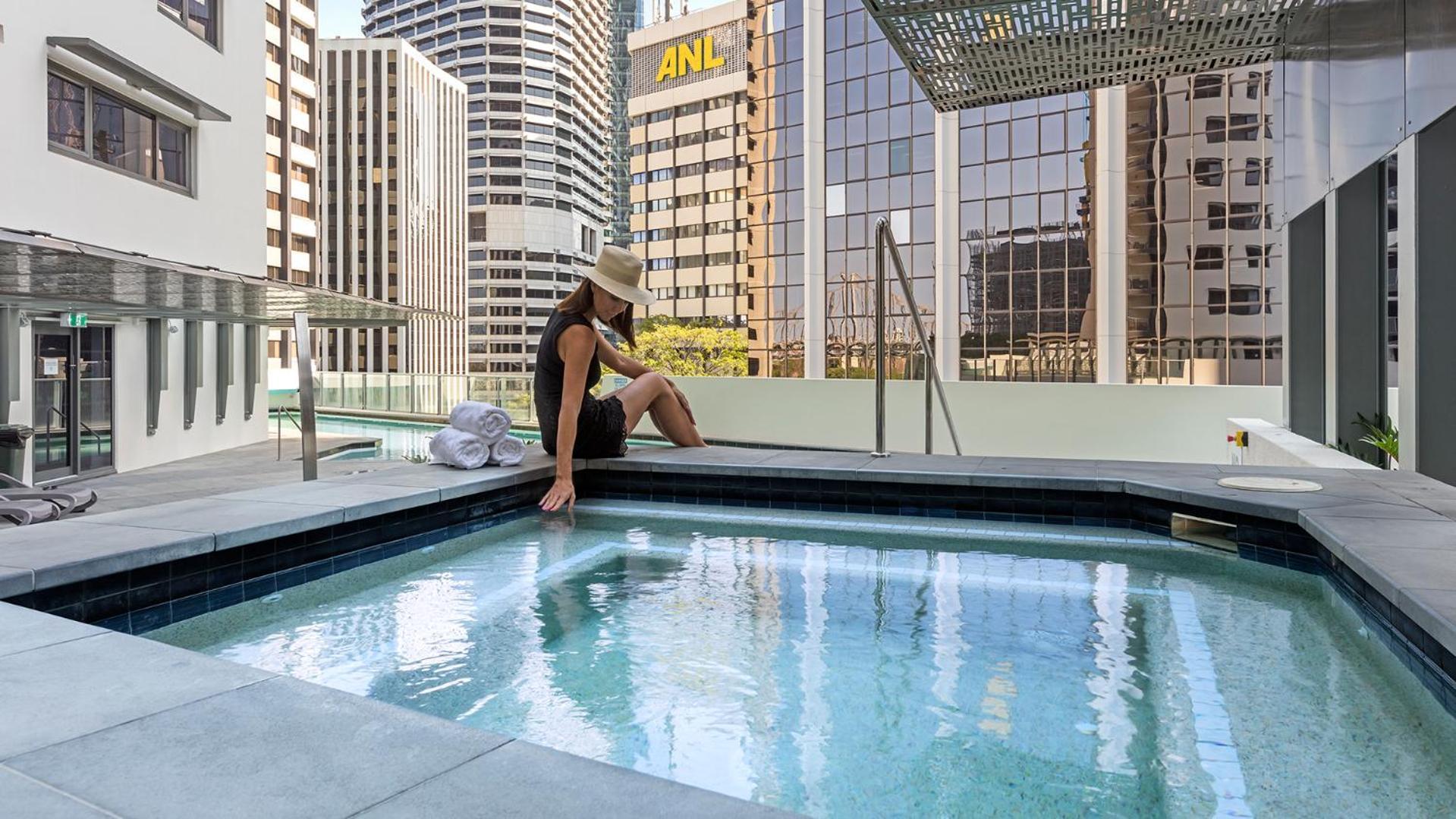 Oaks Brisbane Aurora Suites 외부 사진