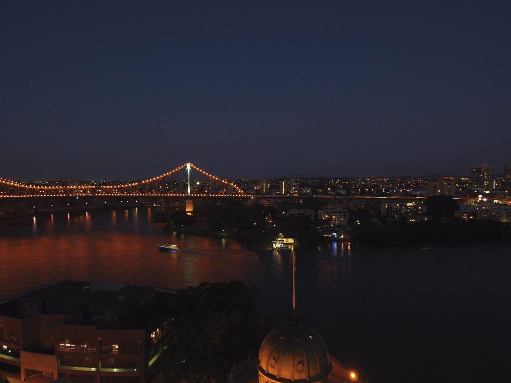 Oaks Brisbane Aurora Suites 외부 사진