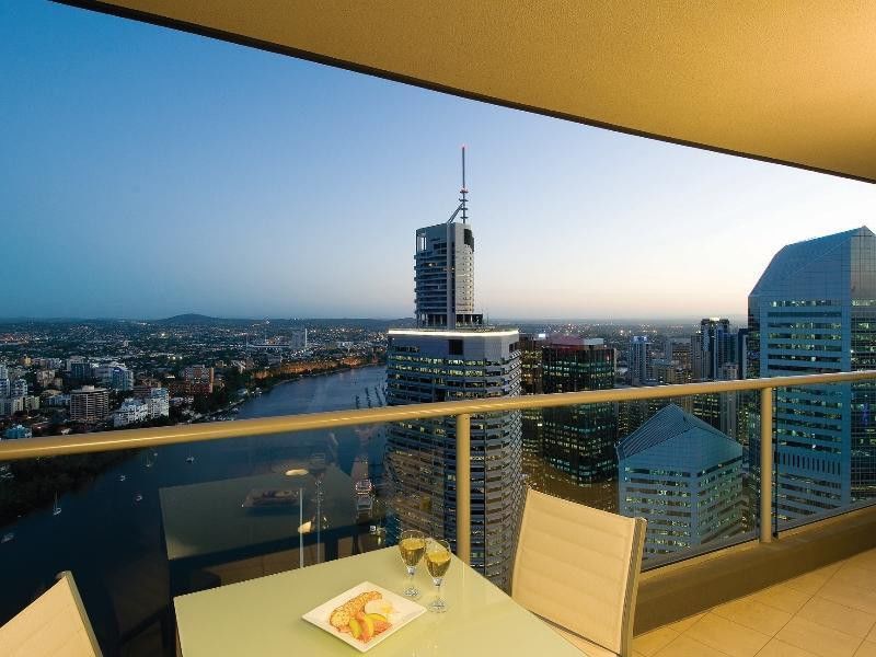 Oaks Brisbane Aurora Suites 외부 사진