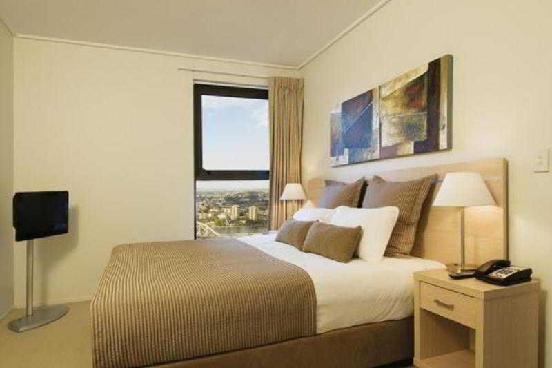 Oaks Brisbane Aurora Suites 외부 사진