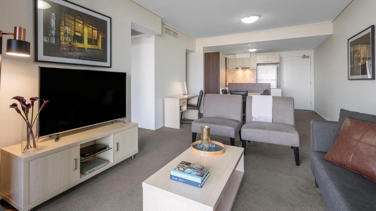 Oaks Brisbane Aurora Suites 외부 사진